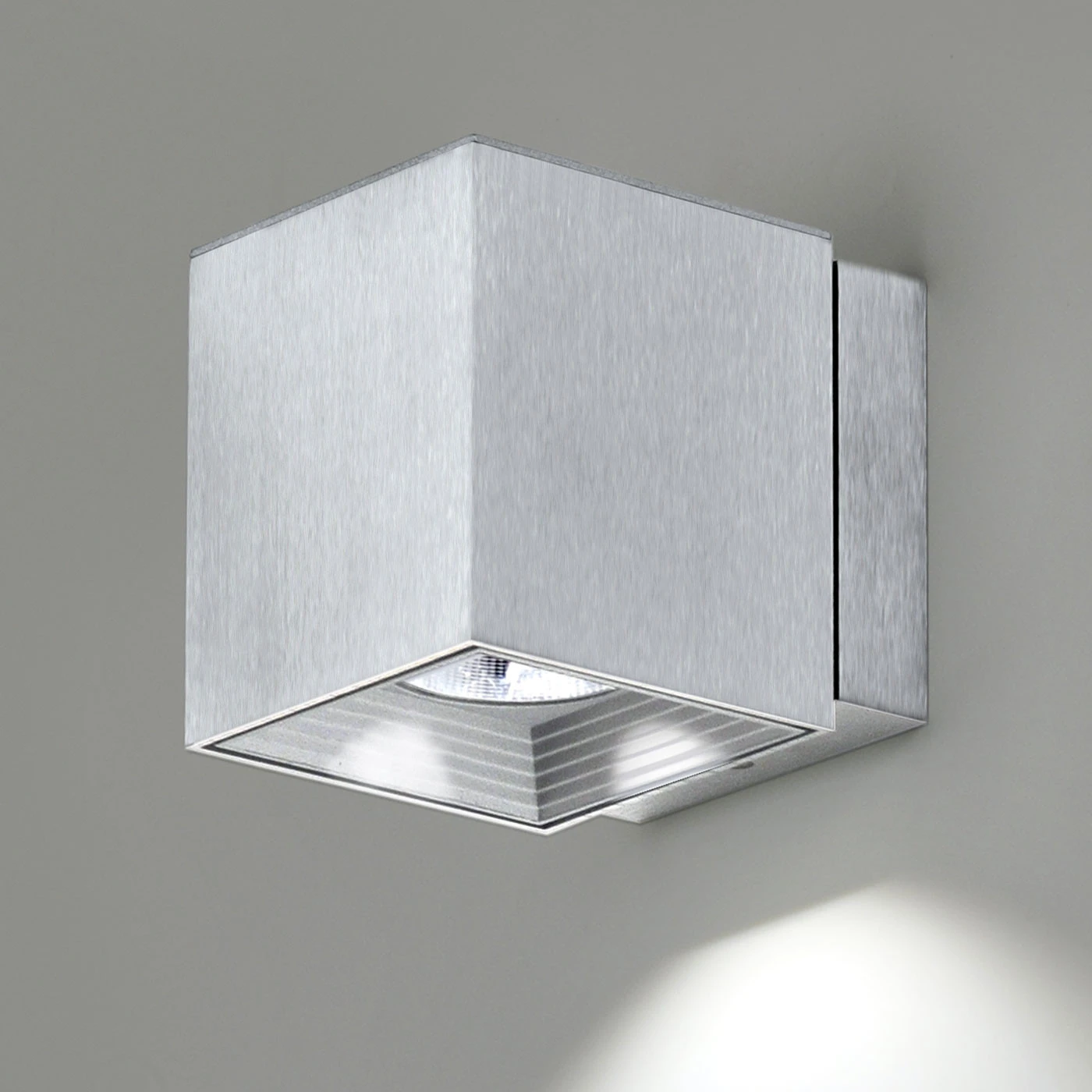 Milan Dau 80 Wandleuchte COB LED 4 Milan Dau 80 Wandleuchte COB LED – Bild 2