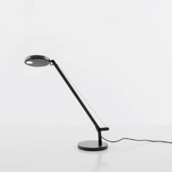 Artemide Demetra Micro Tavolo LED -Raumbeleuchtungs Geschäft 002 Artemide Demetra Micro Tavolo LED ambient4 2c8857b685c5df0b00f79daf1390b08d