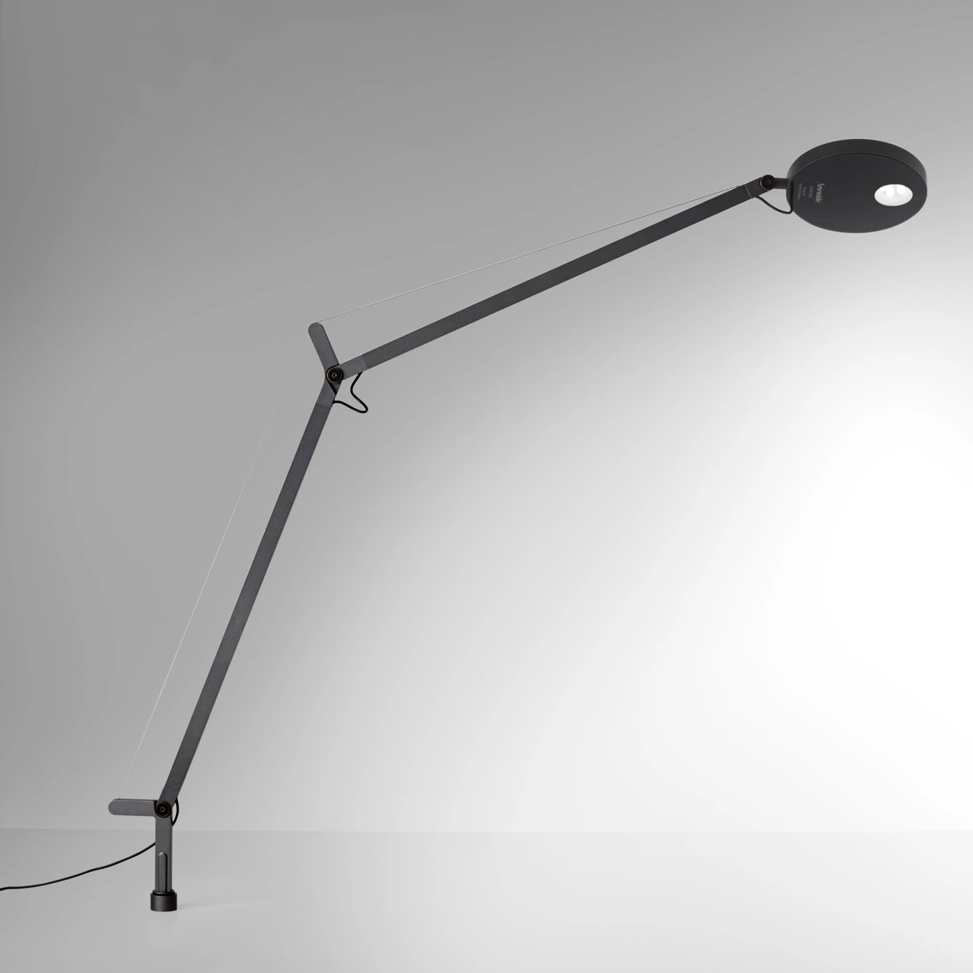 Artemide Demetra Tavolo LED Mit Schraubbefestigung 4 Artemide Demetra Tavolo LED Mit Schraubbefestigung – Bild 2