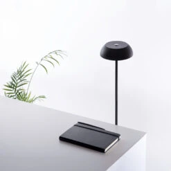 Axolight Float PT -Raumbeleuchtungs Geschäft 002 Axolight Float PT Steh ambient2 24950b8d754f0ca5791249336759f8ea