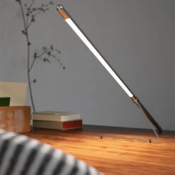 Belux Tubo-40 LED -Raumbeleuchtungs Geschäft 002 Belux Tubo 40 LED Tisch ambient8 ed06ad6614bf2e29998beb7de113a2f9