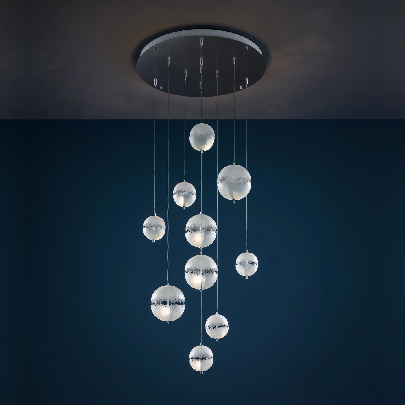 Catellani & Smith PostKrisi Chandelier 4 Catellani & Smith PostKrisi Chandelier – Bild 2