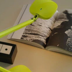 FontanaArte Volée Tavolo Media -Raumbeleuchtungs Geschäft 002 FontanaArte Volee Tavolo Media Tisch ambient3 8a580e31bcac03456f0c1481a8cfdee8