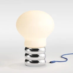 Ingo Maurer B.bulb -Raumbeleuchtungs Geschäft 002 Ingo Maurer b bulb ambient8 5965f1cfb677f0c15824b0fbbe95db2e