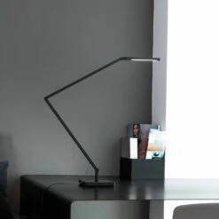 Nemo Untitled Table/Wall Linear 8 Nemo Untitled Table/Wall Linear -Raumbeleuchtungs Geschäft 002 Nemo Untitled Table Tisch ambient 112315 schwarz b7e6280e197c356125d0d312c8850841