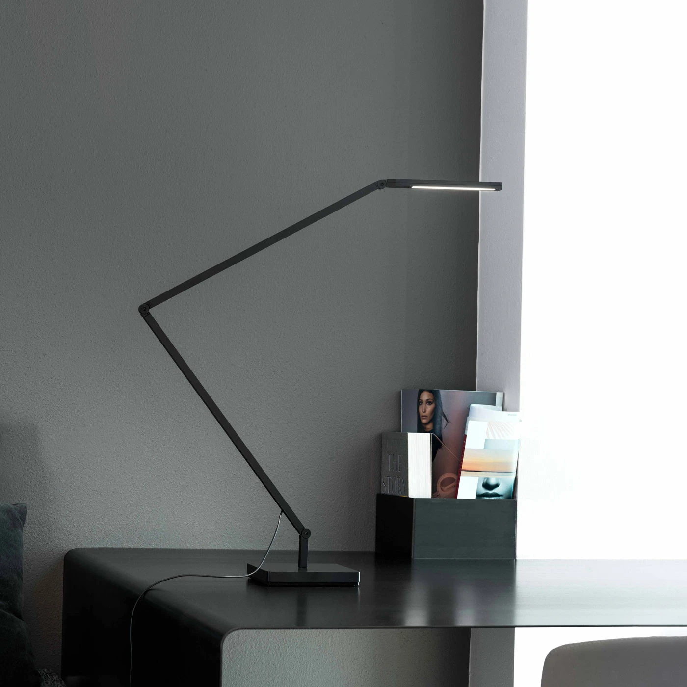 Nemo Untitled Table/Wall Linear 4 Nemo Untitled Table/Wall Linear – Bild 2