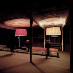 Santa & Cole GT1500 11 Santa & Cole GT1500 -Raumbeleuchtungs Geschäft 002 Santa Cole GT1500 Pendel ambient2 ced975c3f8cd70c947a3edbcbaa22d16