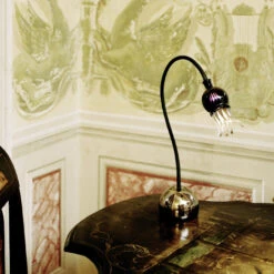 Serien Lighting Poppy Table -Raumbeleuchtungs Geschäft 002 Serien Lighting Poppy Table Tisch ambient3 02f7fa242d4046535ef6d44b90d73aec