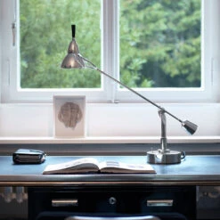 Tecnolumen Buquet EB 28 -Raumbeleuchtungs Geschäft 002 Tecnolumen EB28 Buquet Tisch ambient1 28514e8c23f2d6df1406f3e1113afc00