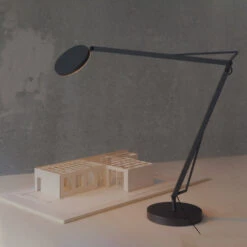 GRAU John -Raumbeleuchtungs Geschäft 002 Tobias Grau John 2 Tisch ambient graphit bd3fdaca312ea39eba998f923d86189f