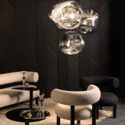 Tom Dixon Melt Chandelier Small -Raumbeleuchtungs Geschäft 002 Tom Dixon Melt Chandelier Small ambient 126309 Chrom 42714bb2b936cbebf5360add2806d536
