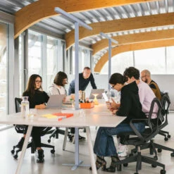 GRAU Team Cowork -Raumbeleuchtungs Geschäft 002 grau team cowork ambient1 30d091be7633349f6b9b99eb1f6d3f87