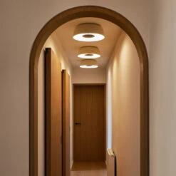 Raumbeleuchtungs Geschäft -Raumbeleuchtungs Geschäft 002 marset djembe C 65 23 Decke ambient1 49674cbe183ede4ff382eaa3ca05f2c5