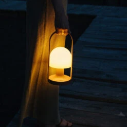 Marset FollowMe -Raumbeleuchtungs Geschäft 002 marset followme ambient7 5b48c2128acd566e5cf88ab383cdf25e