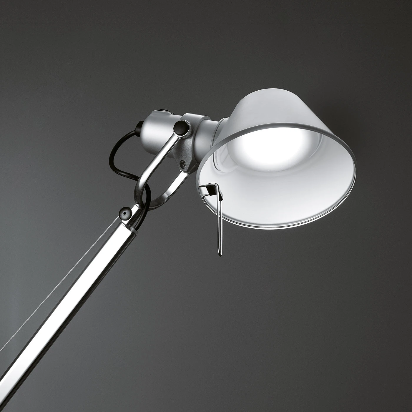 Artemide Tolomeo Mini LED Mit Tischklemme – Bild 3