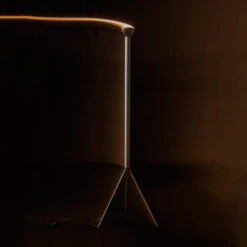 Flos Luminator -Raumbeleuchtungs Geschäft 005 Flos Luminator Steh ambient 123179 weiss ba847ccf436e94b347cc42e0dc3f888a