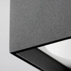 Light-Point Solo Square LED -Raumbeleuchtungs Geschäft 005 Light Point Solo Square LED Decke detail3 77477 schwarz c2da115d0a986f0e349b51e881c4fa3a