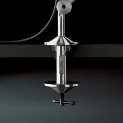 Artemide Tolomeo Basculante Tavolo Mit Tischklemme -Raumbeleuchtungs Geschäft 006 Artemide Tolomeo Basculante mit Tischklemme detail f6677eab7b7f2b7ee898a098f04afbd6