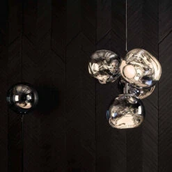 Tom Dixon Melt Chandelier Small -Raumbeleuchtungs Geschäft 006 Tom Dixon Melt Chandelier Small ambient 126309 Chrom dd20078d193483231a403464aaf261b2