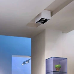 Flos Compass Box Large 2L QR111 -Raumbeleuchtungs Geschäft 007 Flos Architectural Compass Box Large 2L Decke ambient 15514 weiss af0c7cb7b02b5fc1bc95c60128ad1786