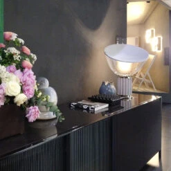 Flos Taccia LED PMMA -Raumbeleuchtungs Geschäft 008 Flos Taccia LED Tisch Ambient6 80467 Alu de789236567c748d313a7546342310fb