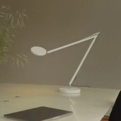 GRAU John -Raumbeleuchtungs Geschäft 008 Tobias Grau John 2 Tisch ambient weiss 9b5db378b8ed9cff6be0142ba107fb5c