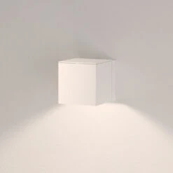 Milan Dau 80 Wandleuchte DOB LED