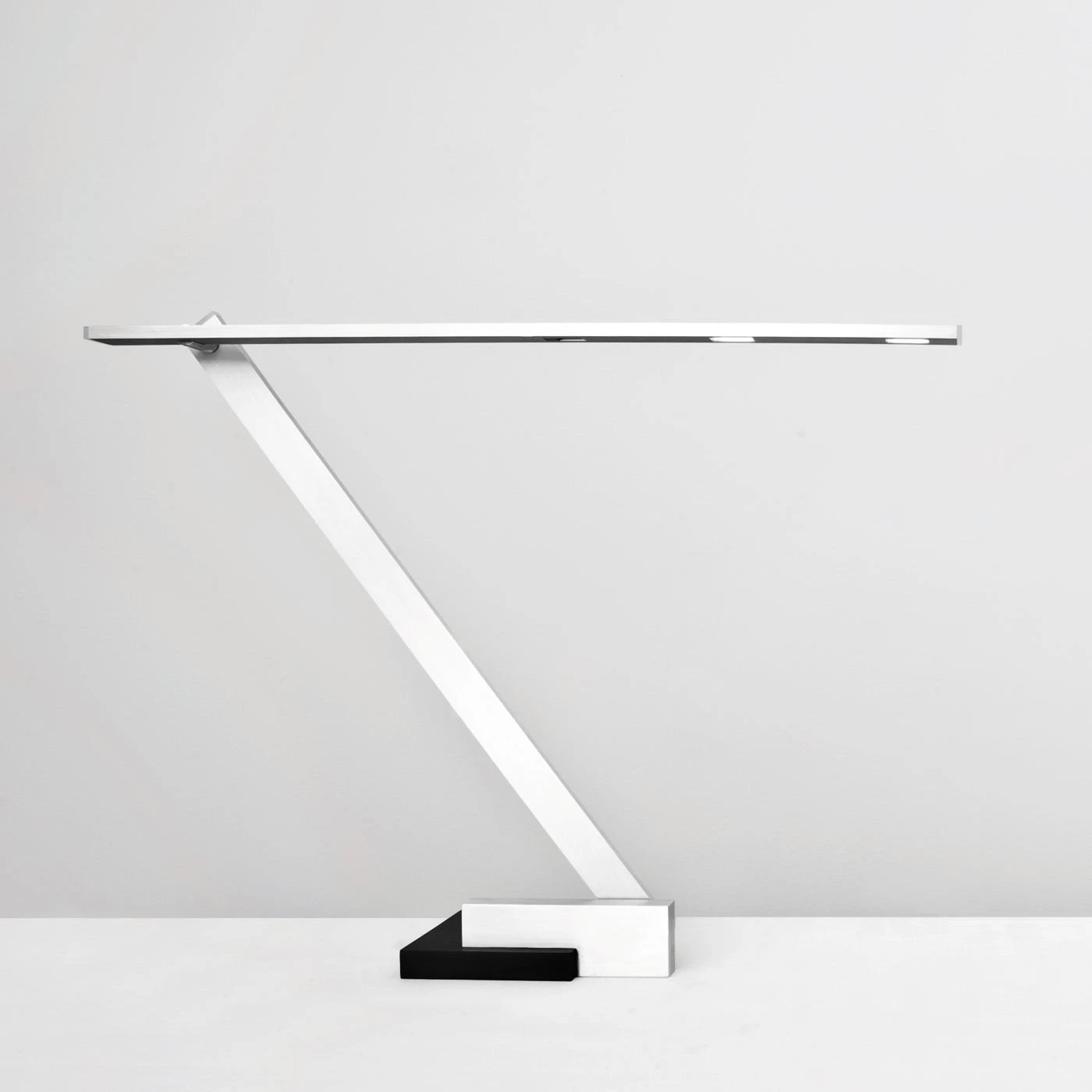 Byok Nastrino Tischleuchte 5 Byok Nastrino Tischleuchte – Bild 3